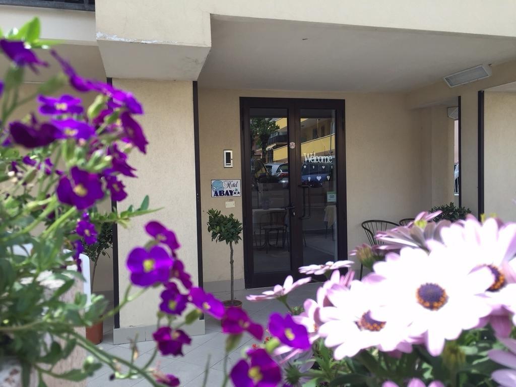 Hotel Abay Rimini Exteriör bild