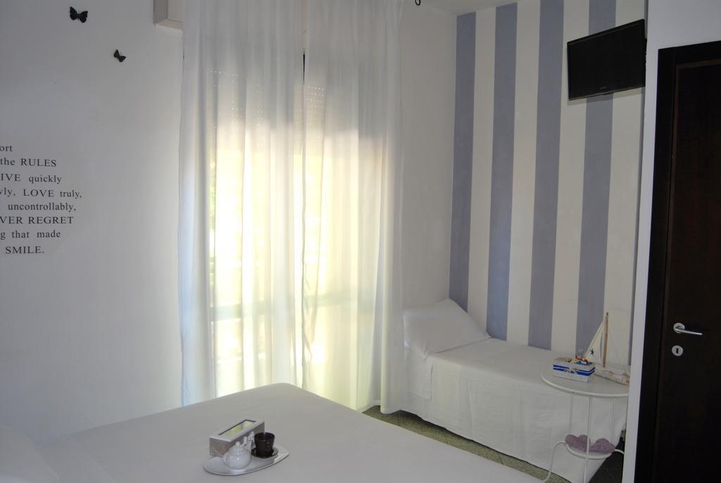 Hotel Abay Rimini Exteriör bild